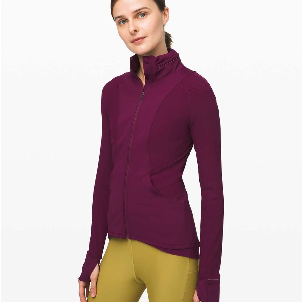 Lululemon far and free jacket hood MARVEL purple 4